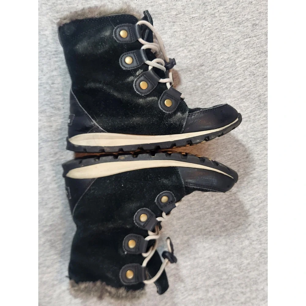 Sorel Joan of Arctic Youth 3 Black Waterproof Faux Fur Winter Boots NY2329